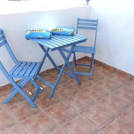 アパート Jorgos ポロニア